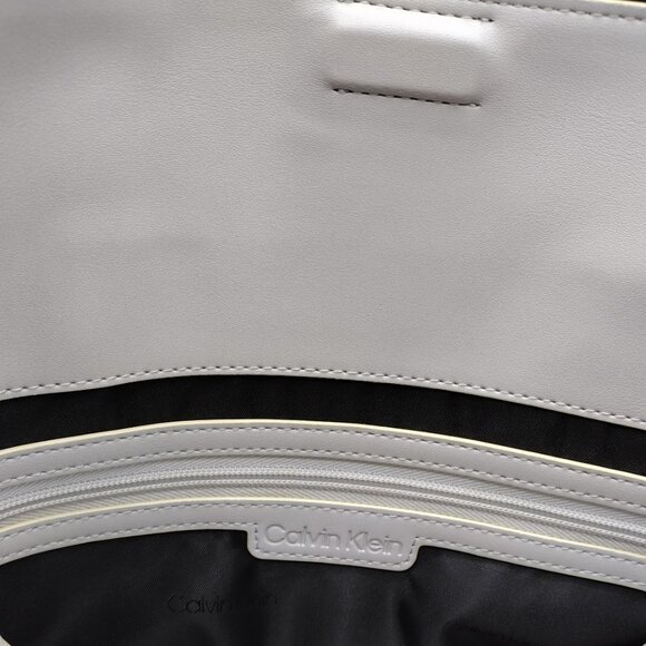 Calvin Klein Fay Convertible East/West Tote Bag in Dove Grey Vegan Leather - Picture 4 of 8
